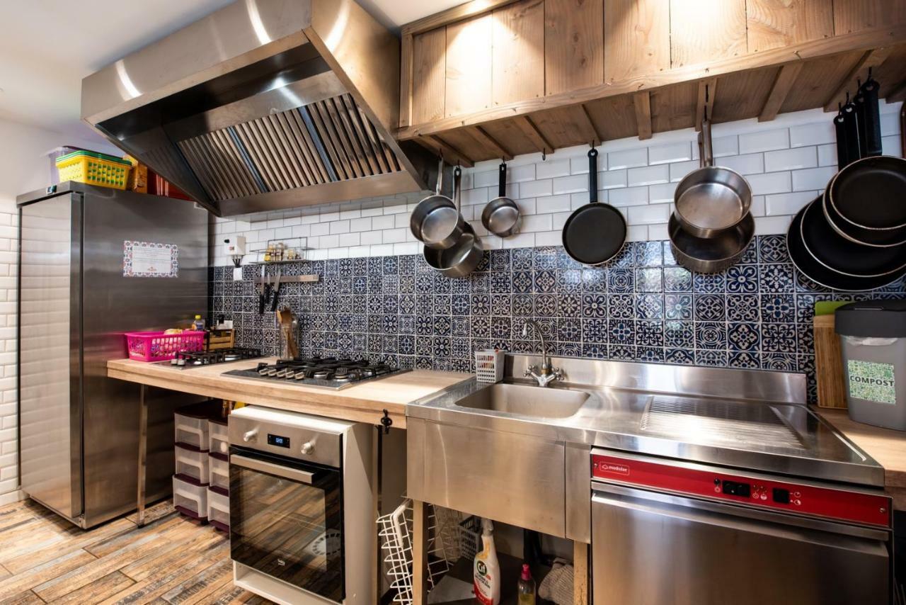 Villa Zenith Hostel-La Surf House ลากาโน ภายนอก รูปภาพ